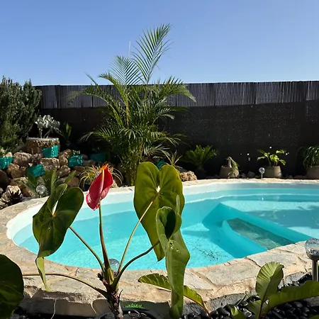 Вилла Krisant Gold Rural Luxury Privat Pool *
